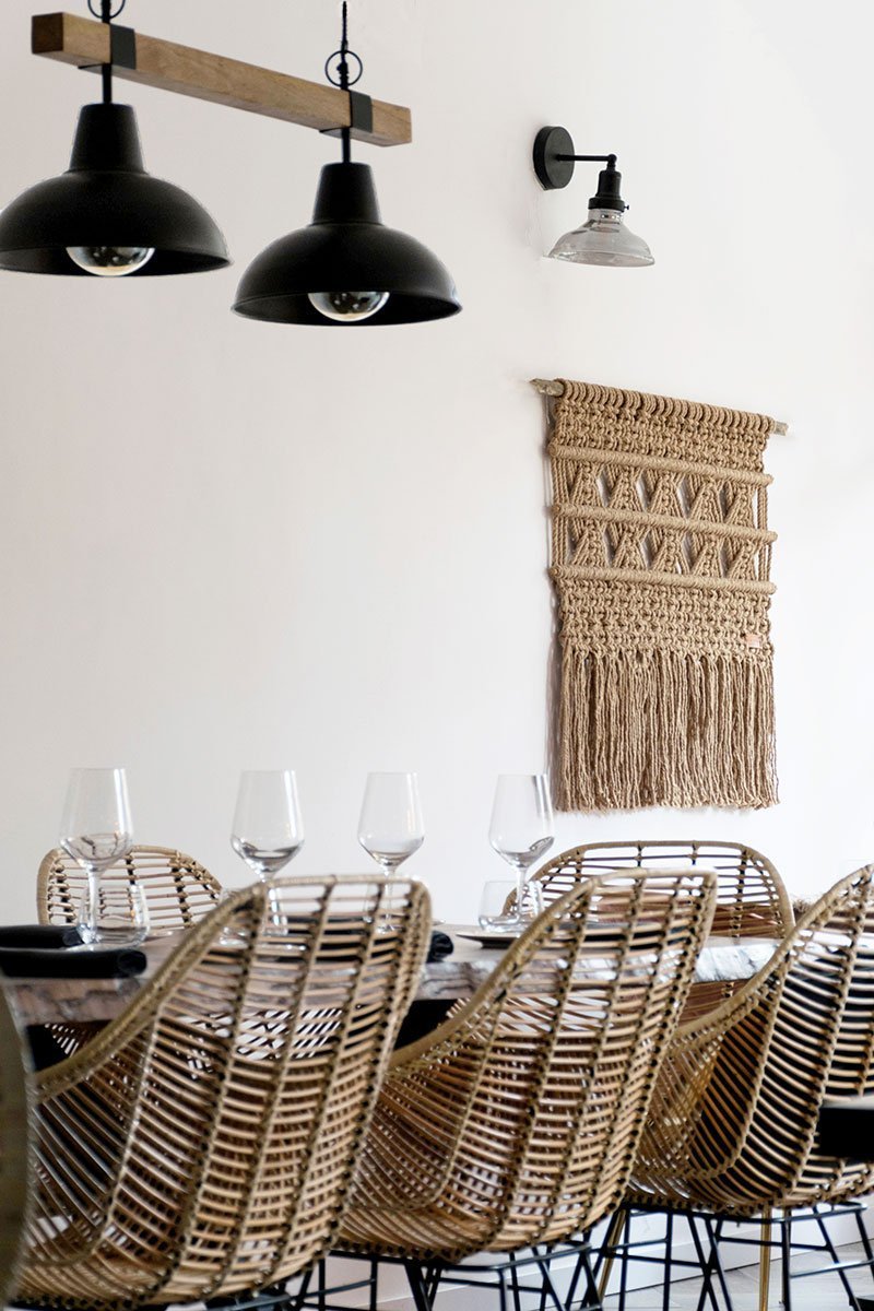 Tapiz de pared macramé para decoración restaurante hecho a mano