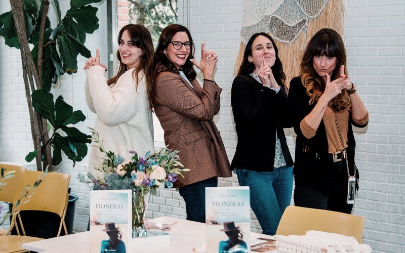 Equipo presentación libro Pioneras