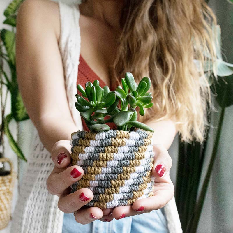 Cubremacetas macrame