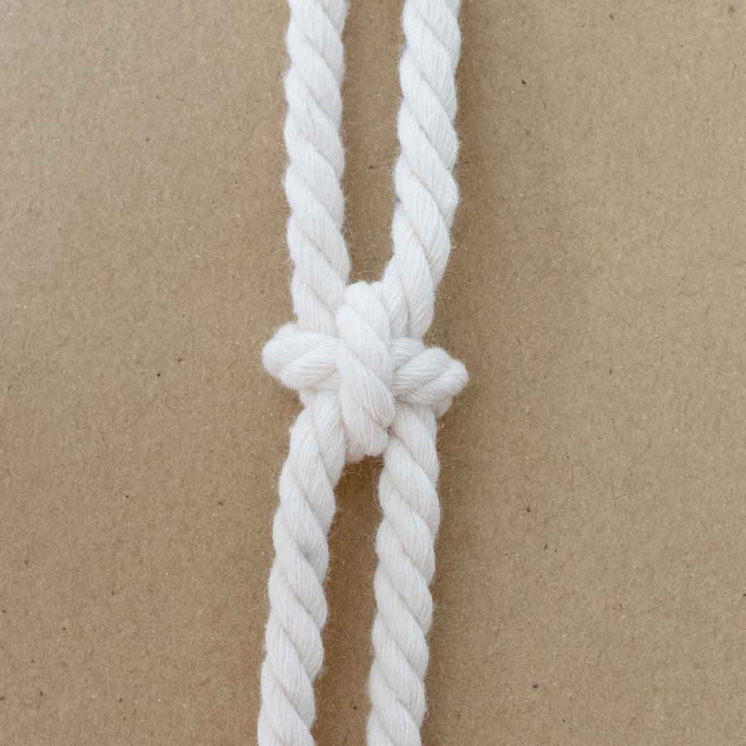 Nudo Cruz de macramé