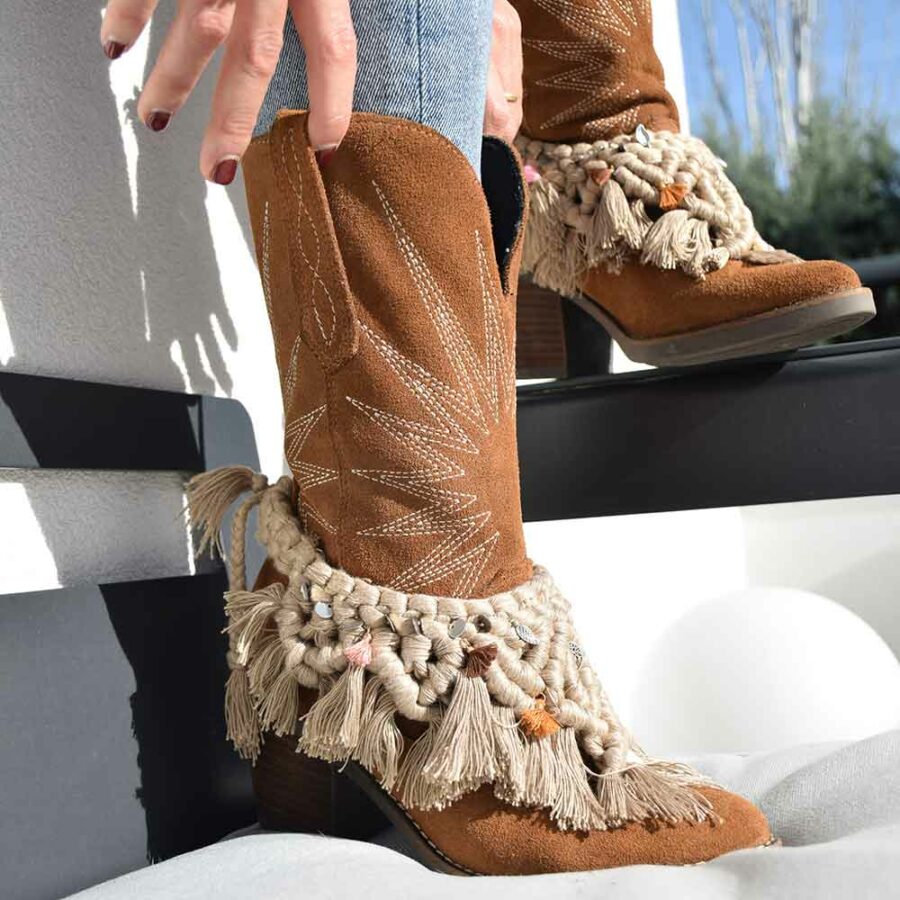 cubrebotas macrame cowboy