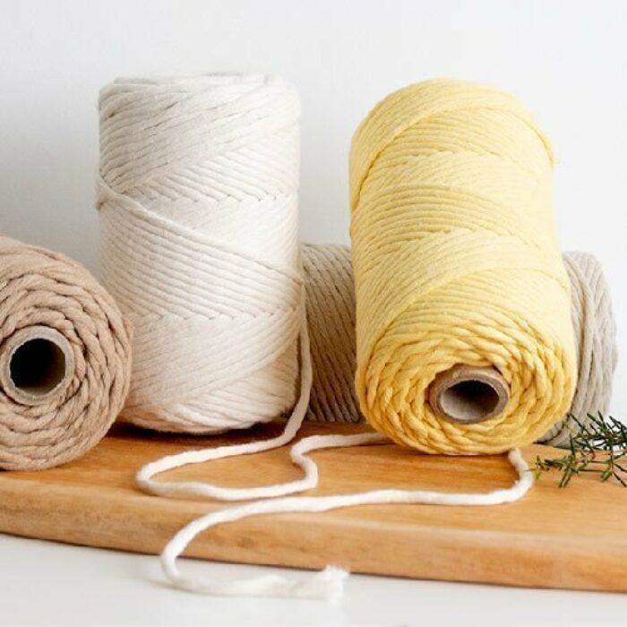 Conos de urdimbre 3mm para macramé color blanco y amarillo